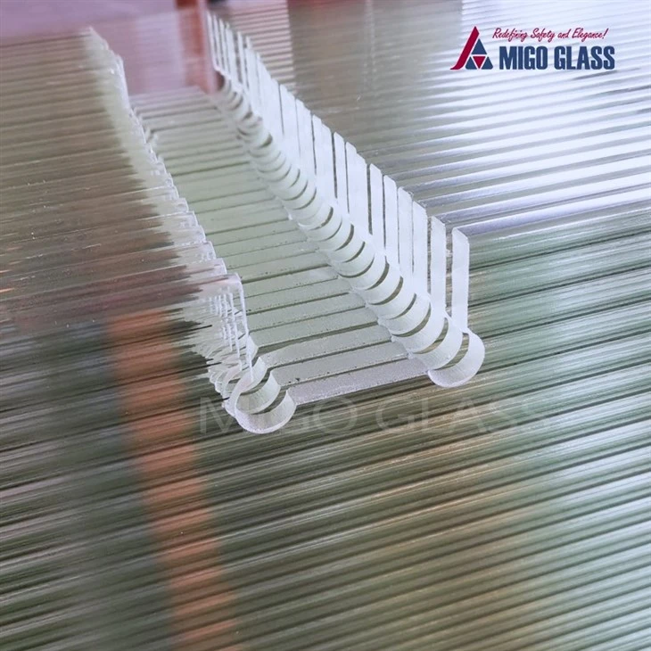 Fluted glass shower screen